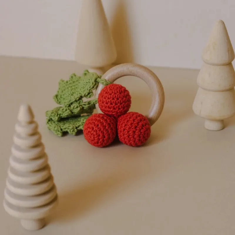 MyuM Anneau de dentition "Hiver" hochet en crochet en coton bio The veggy toys< Jouets D'éveil, Hochets
