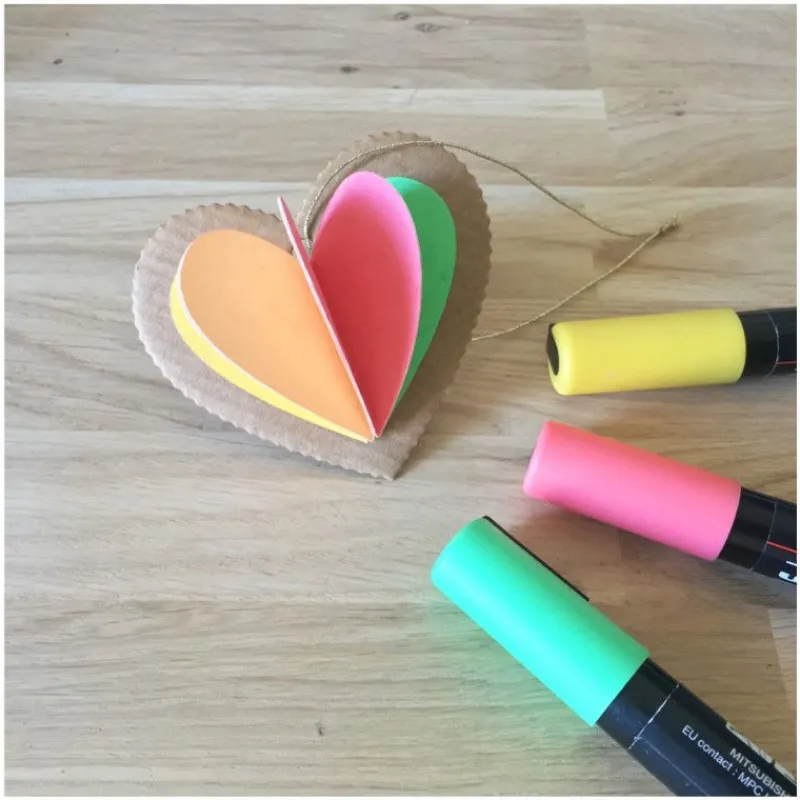 PIROUETTE CACAHOUETE 8 coeurs à créer et à colorier, kit créatif pour enfant Pirouette Cacahouète<Enfant Jeux Pirouette Cacahouète | Jeux Et Loisirs Créatifs Fabriqués En France