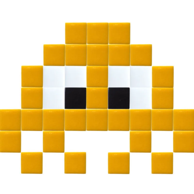 PIXEL CORNER Pixel Art Kit Alien jaune by< Pixel Corner | Déco Design